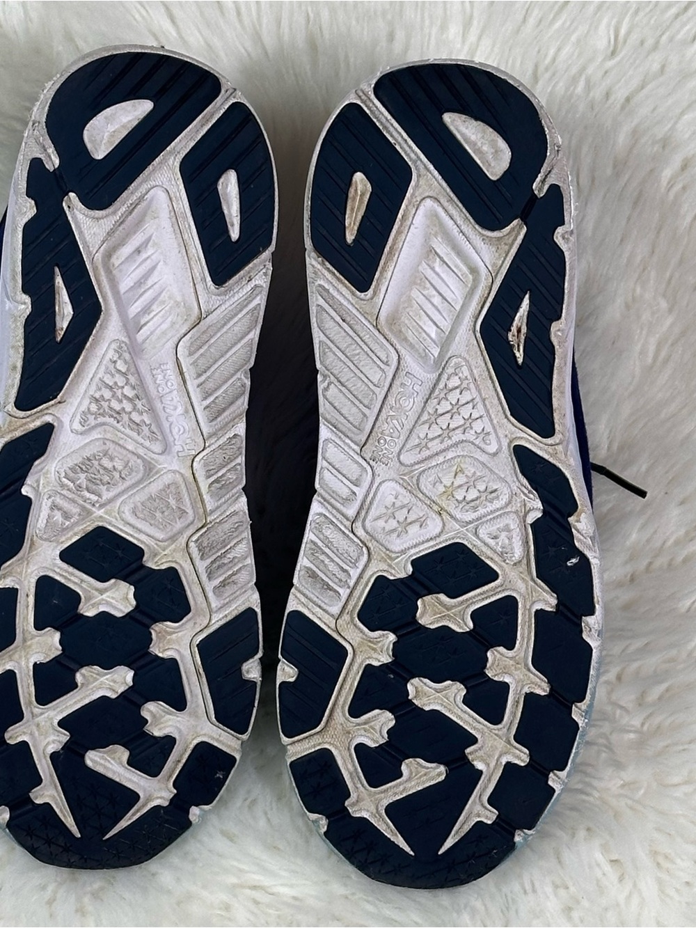 Hoka ARAHI 6 Men's Navy and Teal Performance Running Shoes - Picture 10 of 10